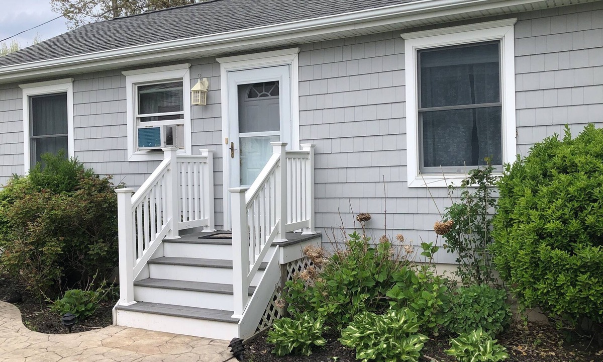 Avon Cottage | Bay Head Seashore Cottage