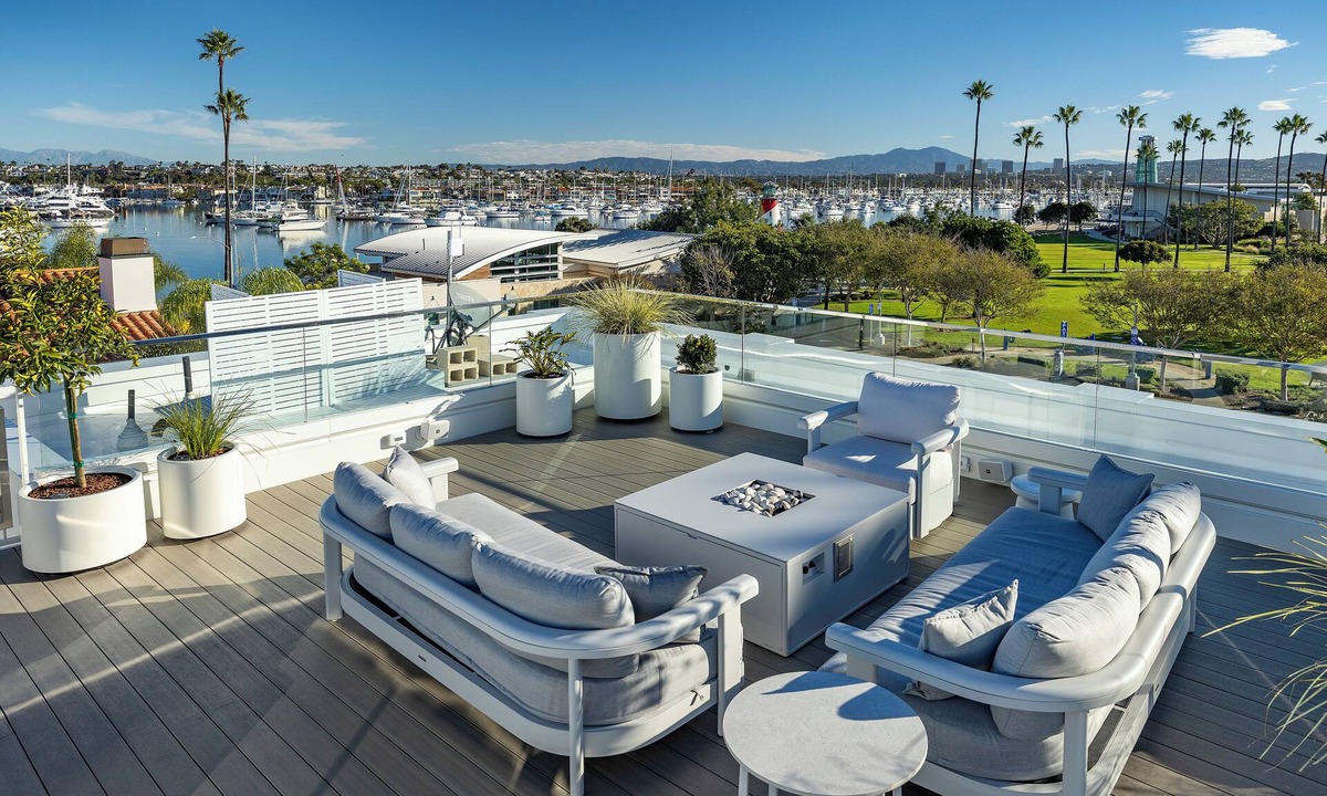 Balboa Peninsula Hotel | Bay Shores Peninsula Hotel