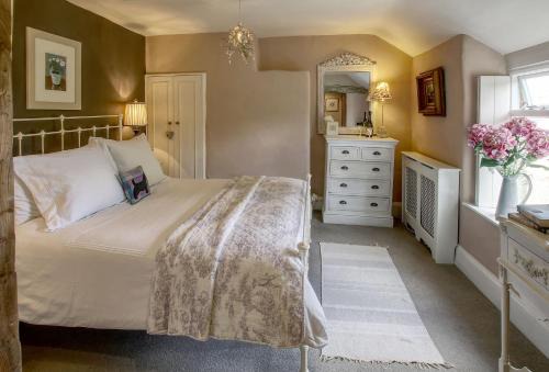 Shipton under Wychwood House | Bay Tree Cottage