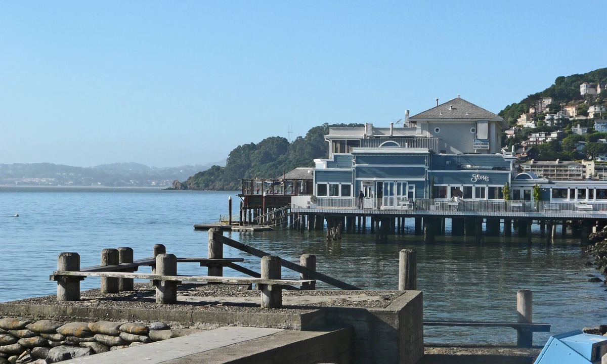 Sausalito Cottage | Bay View Sausalito Home !