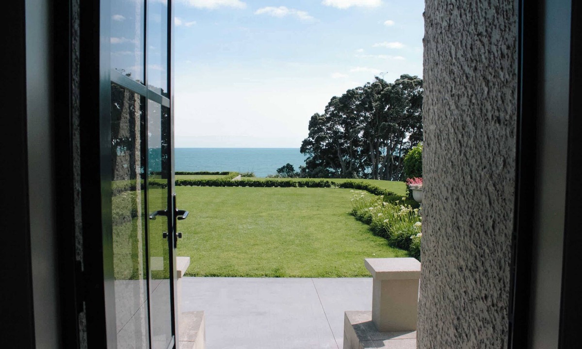 Pitone Apartment | Bay View Terrace Studios with Sea Views