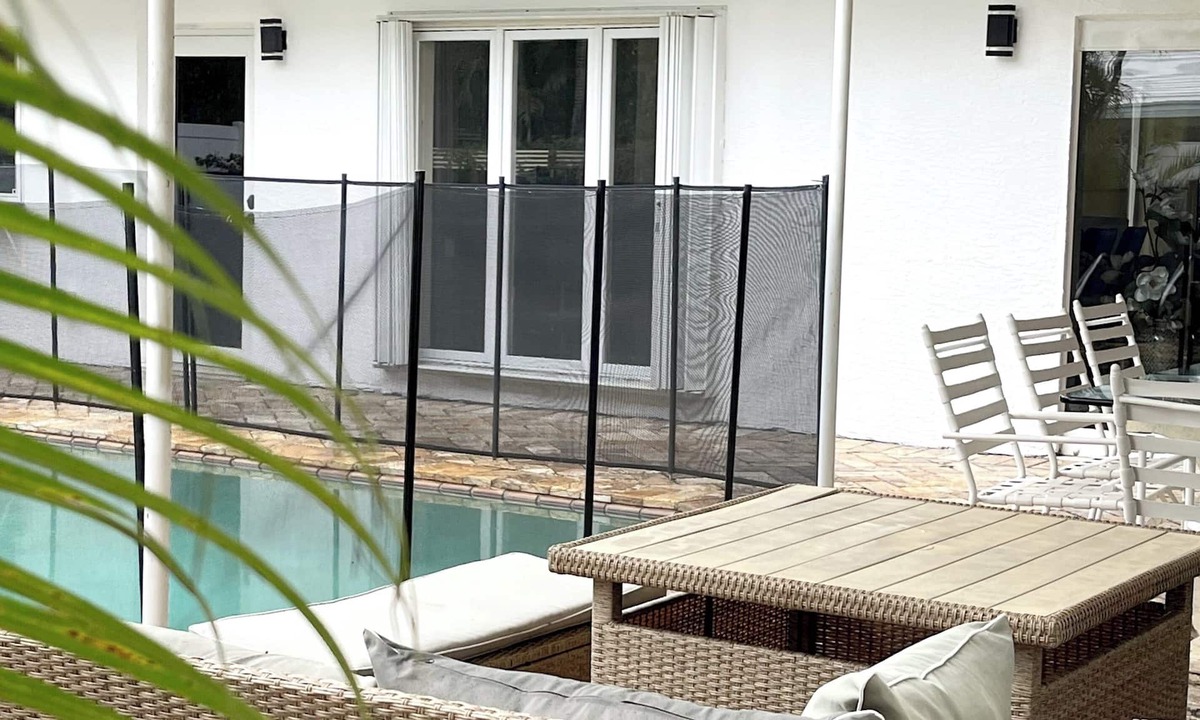North Corals Villa | Bay View Villa Pool Pkg Wi-Fi 3 Beds 3 Bath 5 min Beach