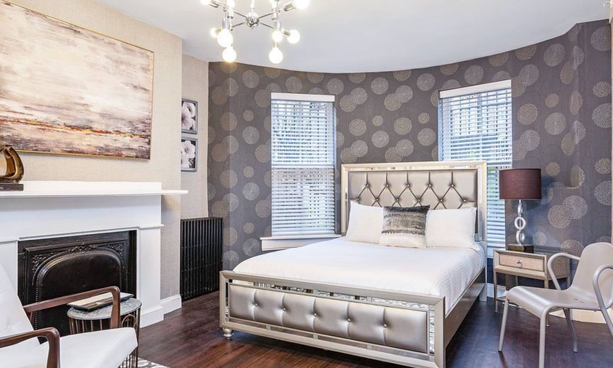 Bay Village House | Bay Village Suites