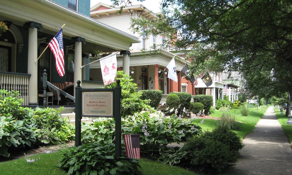 Steubenville Bed & Breakfast | Bayberry House Bed & Breakfast