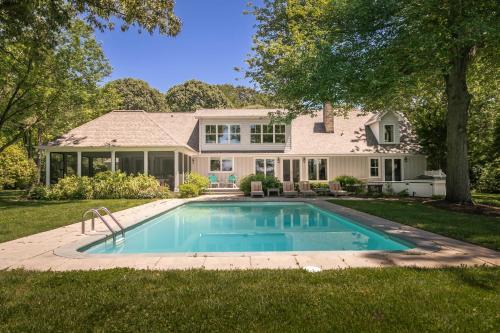 St. Michaels House | Baydream Believer