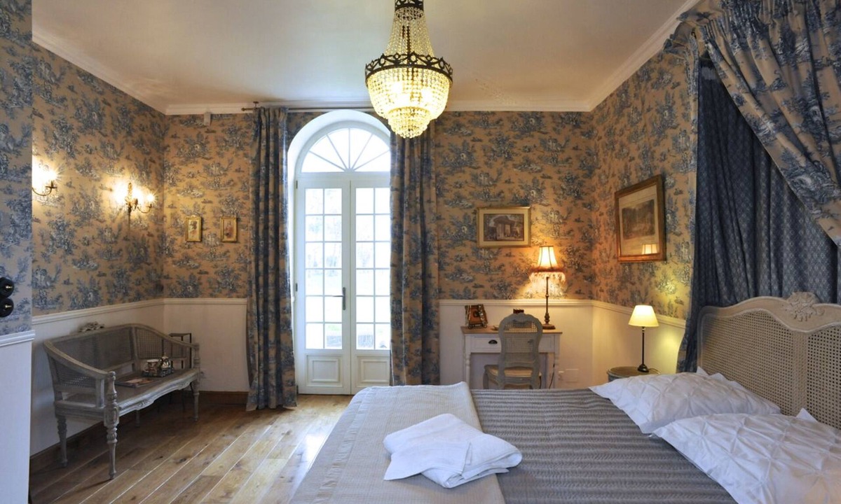 Conde-sur-Seulles Cottage | Bayeux : Beauty, style and charm