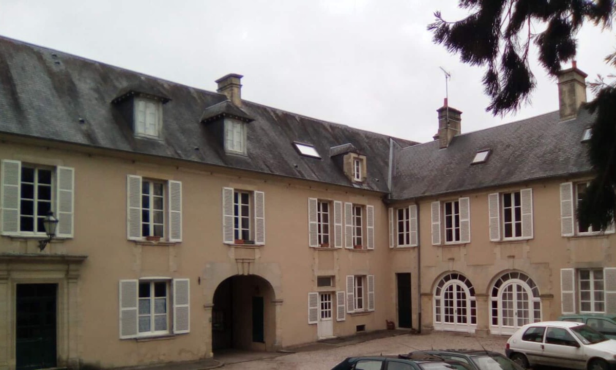 Bayeux Apartment | Bayeux center apartment with parking