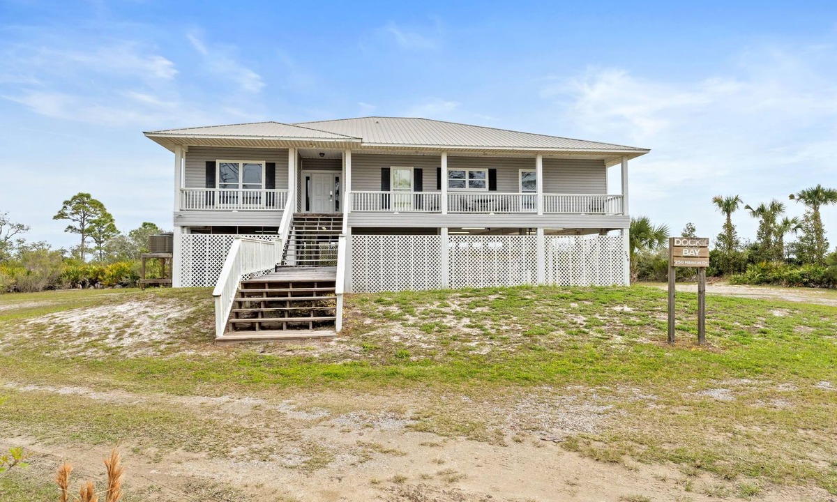 Cape San Blas House | Bayfront Home w/Private Dock & New Addition—Perfect for Large Families
