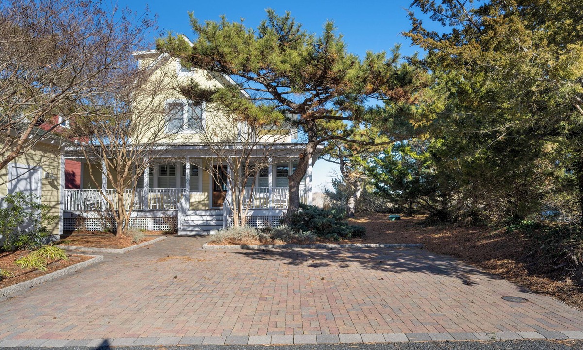 Lewes House | Bayfront on Lewes Beach! 300 Bay
