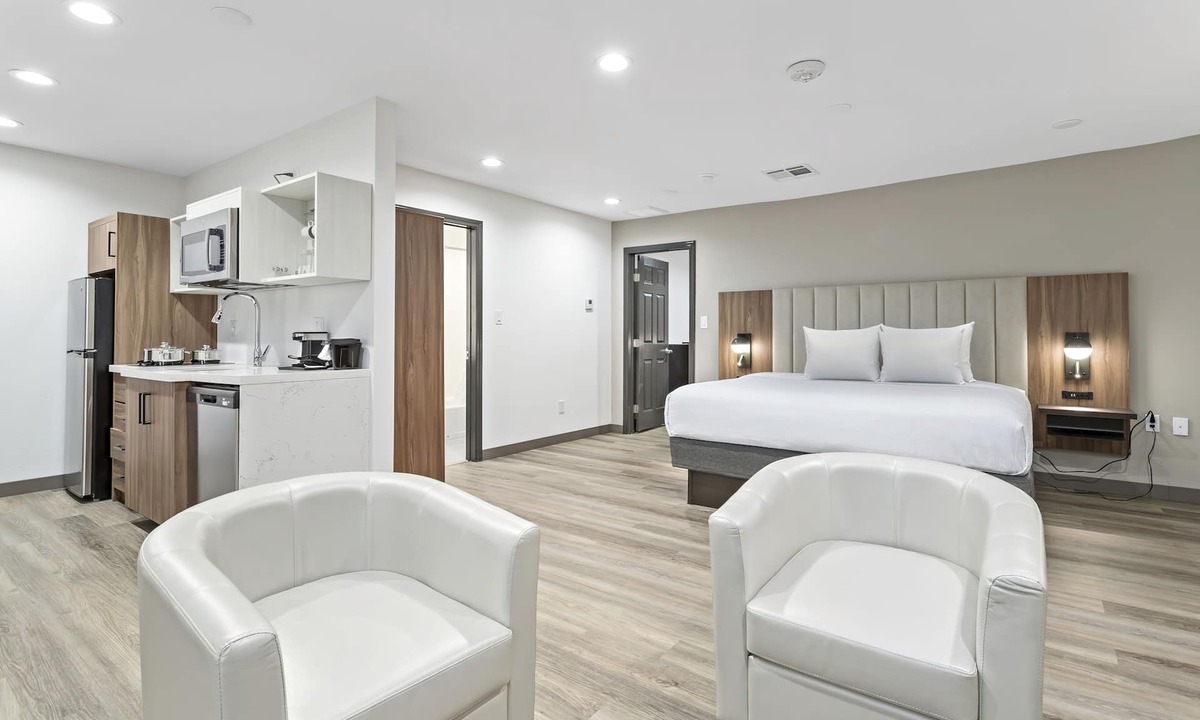 Beaumont Hotel | Baymont by Wyndham Beaumont