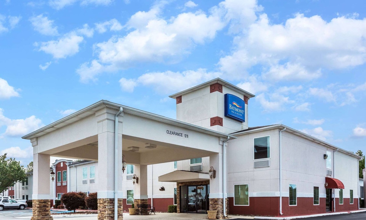 Cornelia Hotel | Baymont by Wyndham Cornelia