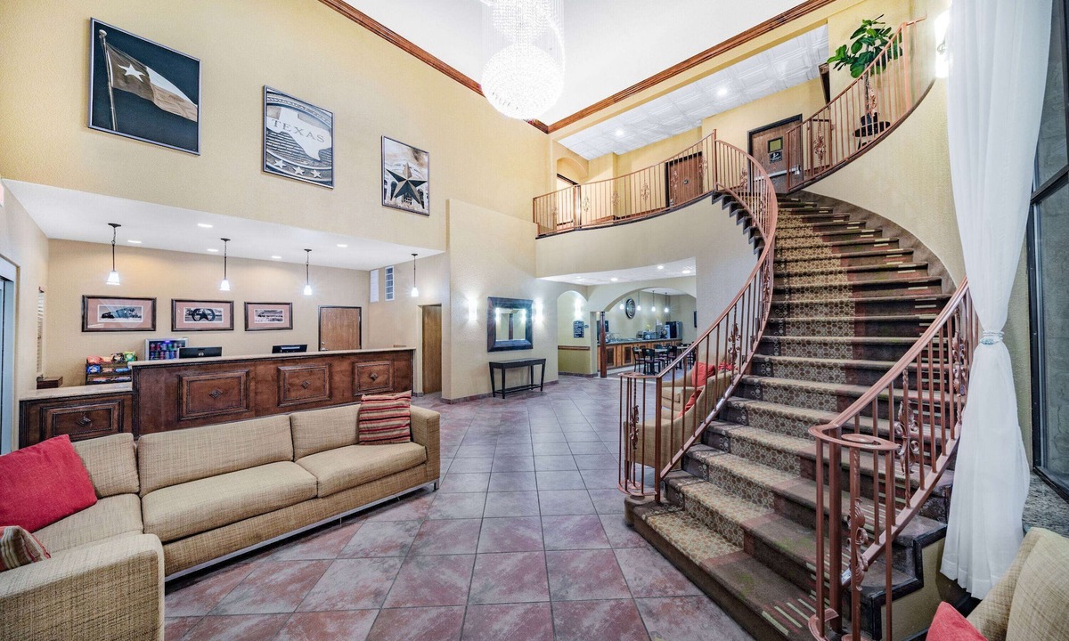 Cuero Hotel | Baymont by Wyndham Cuero