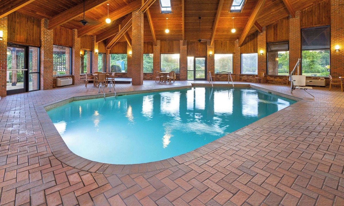 LaGrange Hotel | Baymont by Wyndham LaGrange