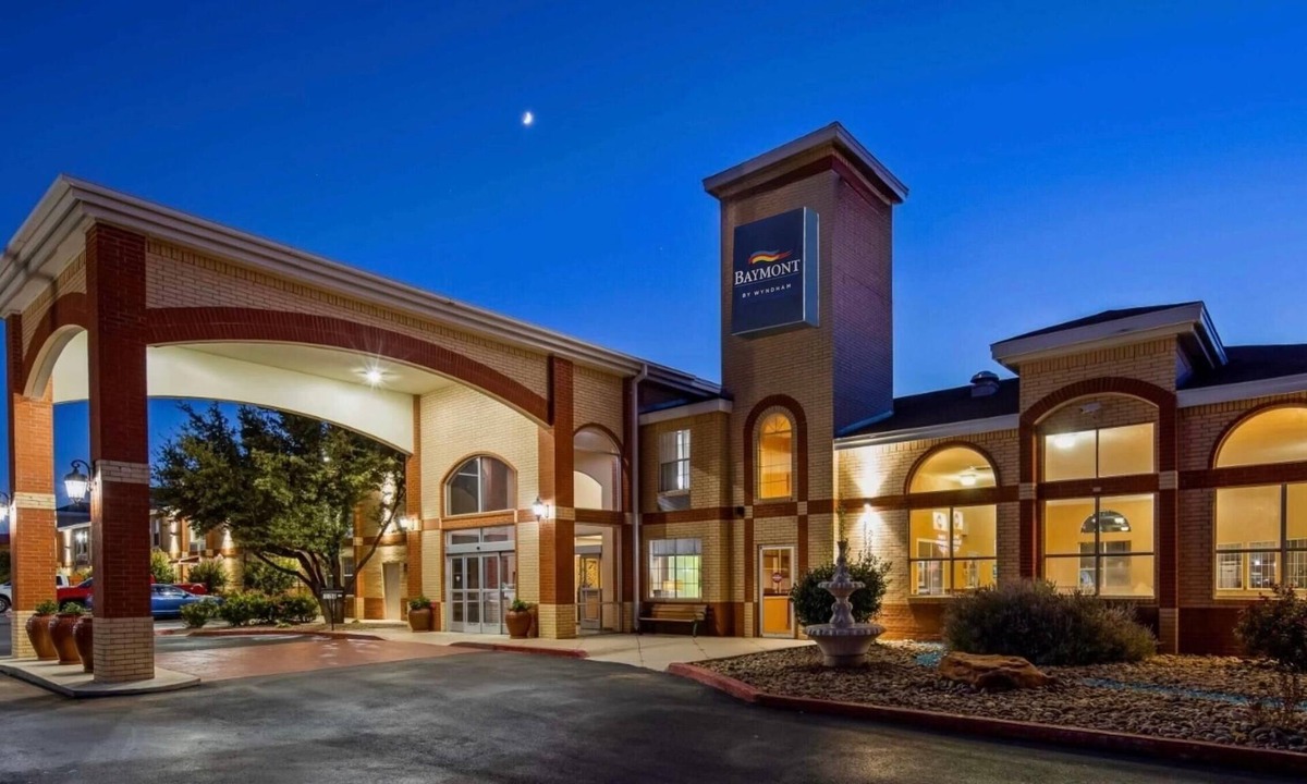 Lubbock Hotel | Baymont by Wyndham Lubbock