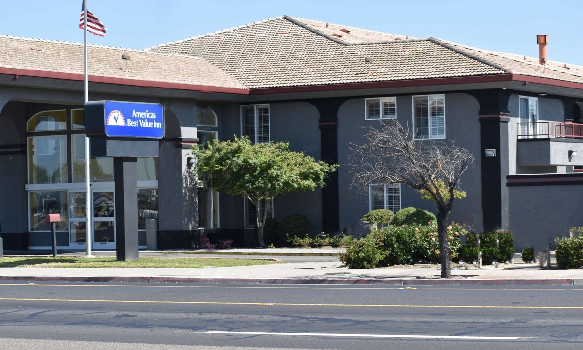 Manteca Hotel | Baymont by Wyndham Manteca