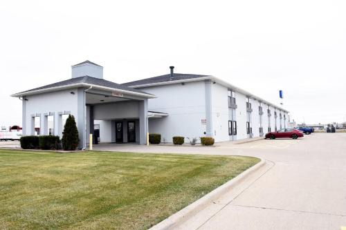 Morton Hotel | Baymont by Wyndham Morton