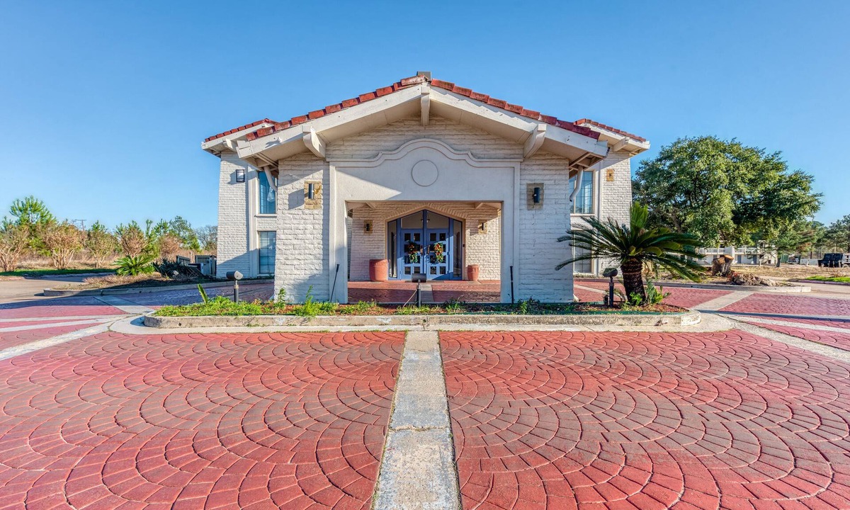 Nacogdoches Hotel | Baymont by Wyndham Nacogdoches Near University