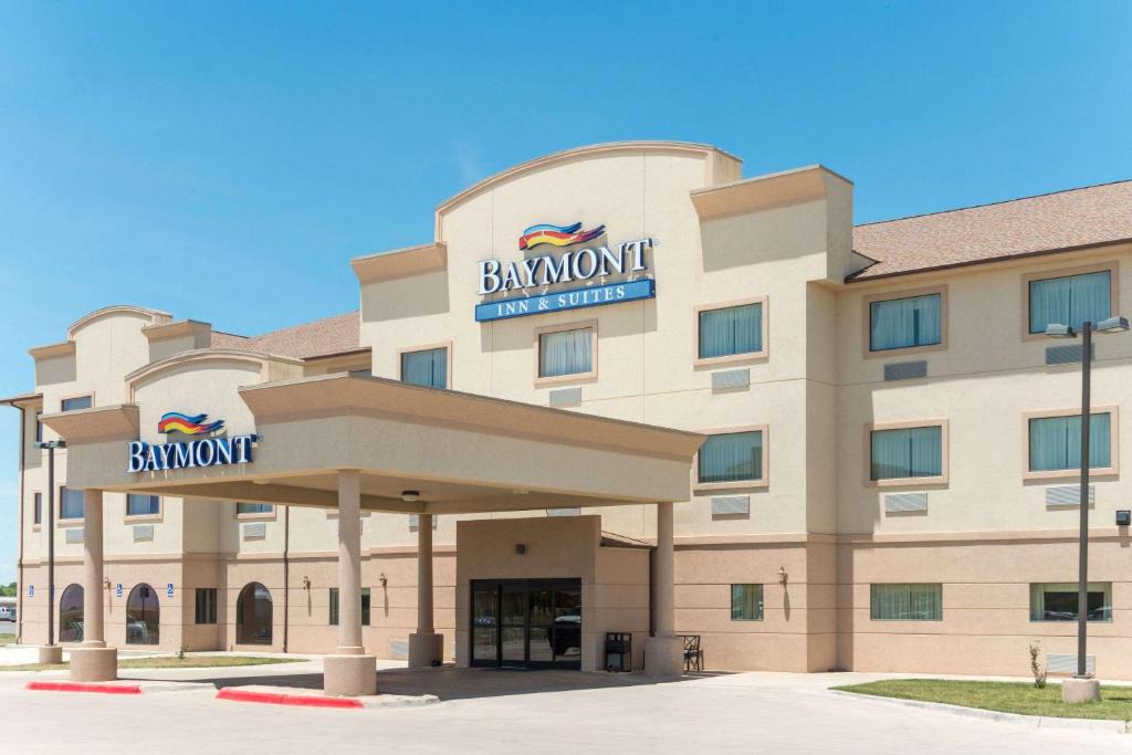 Perryton Hotel | Baymont by Wyndham Perryton