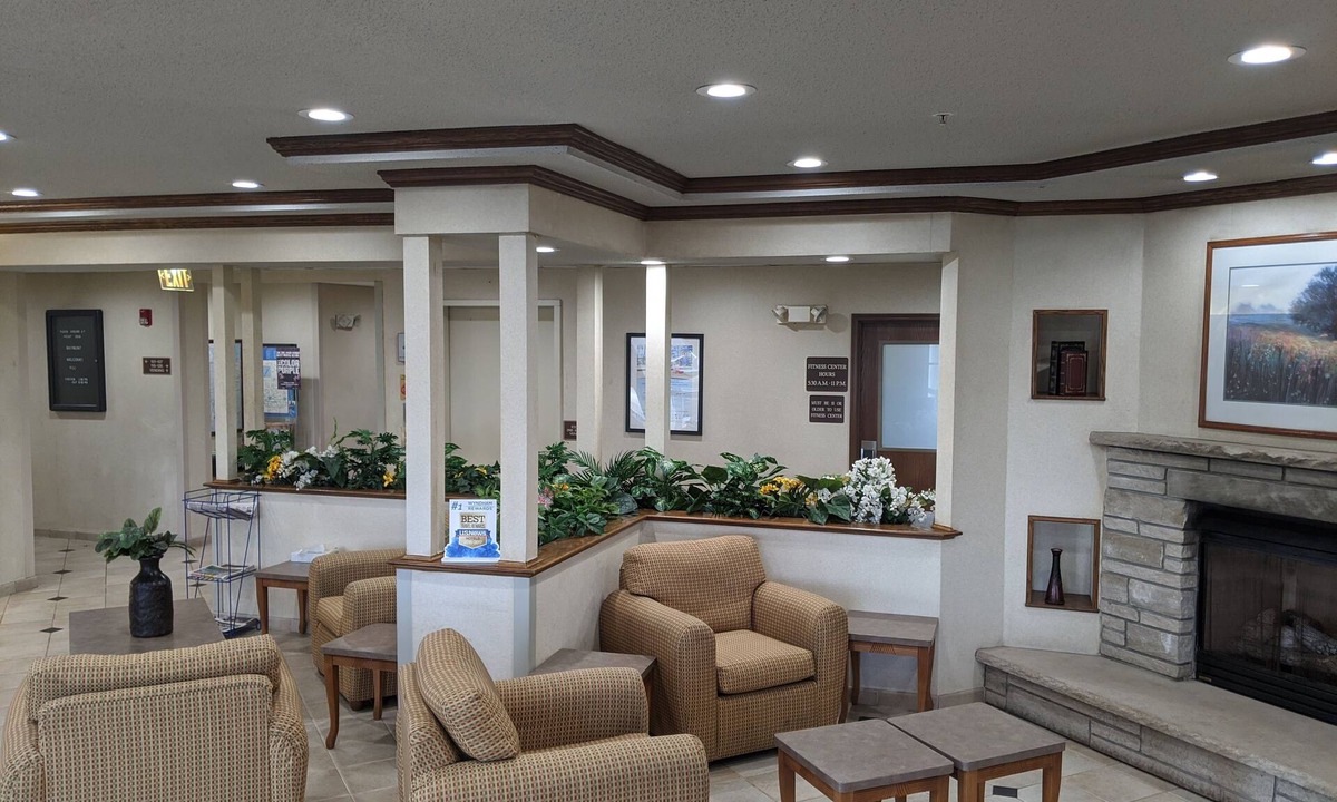 Rockford Hotel | Baymont by Wyndham Rockford