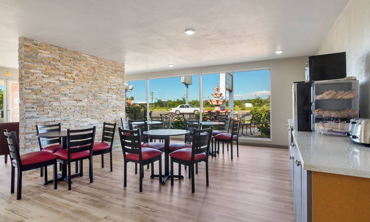Polvadera Hotel | Baymont by Wyndham Socorro