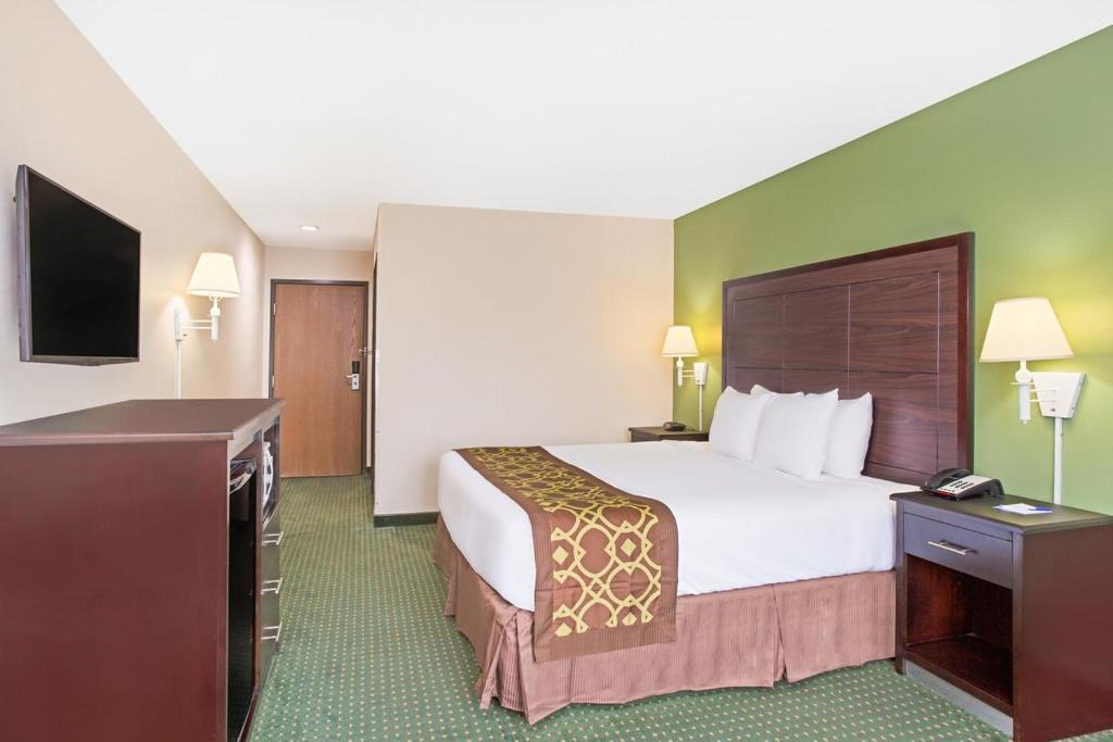 Jesup Hotel | Baymont By Wyndham