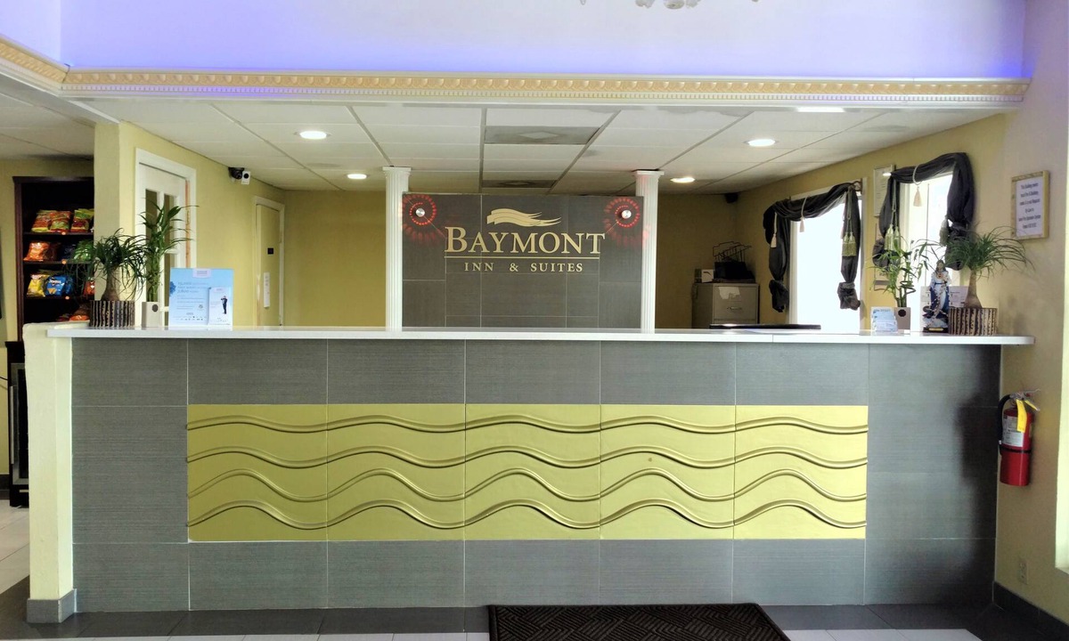 Walterboro Hotel | Baymont by Wyndham Walterboro