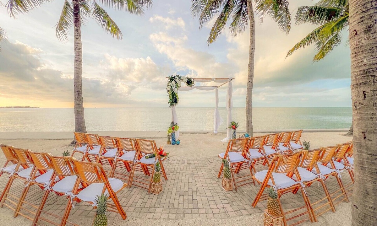 Marathon House | Bayside Boaters Paradise w/Pool – Marlin Bay