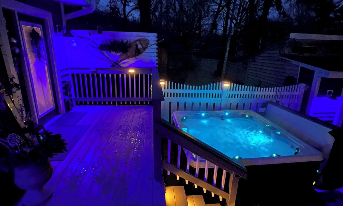 Williams Bay House | Bayside Hideaway, Williams Bay, WI