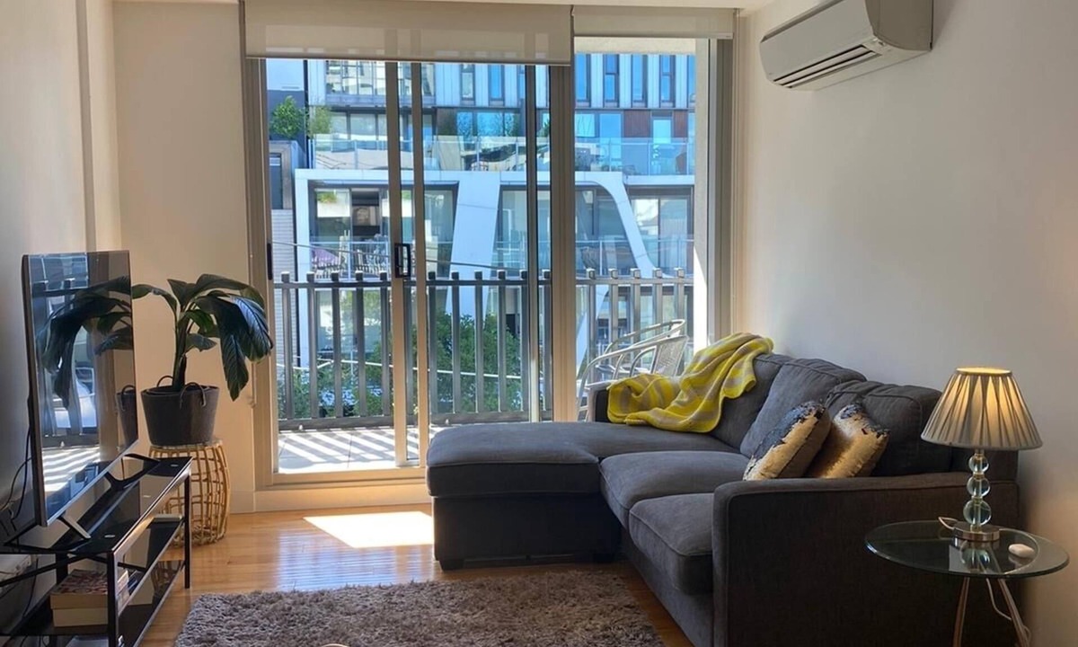 Port Melbourne Apartment | Bayside Melbourne Apartment