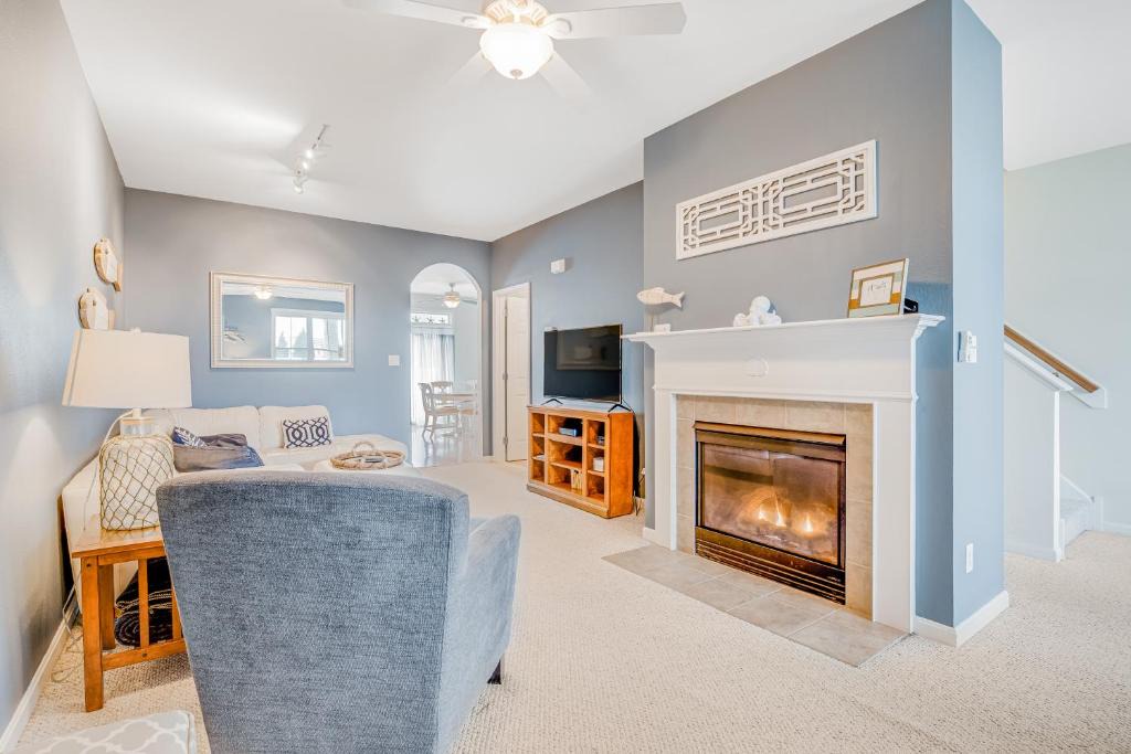 Sun Ridge House | Bayside Resort- 11490 West Sand Cove