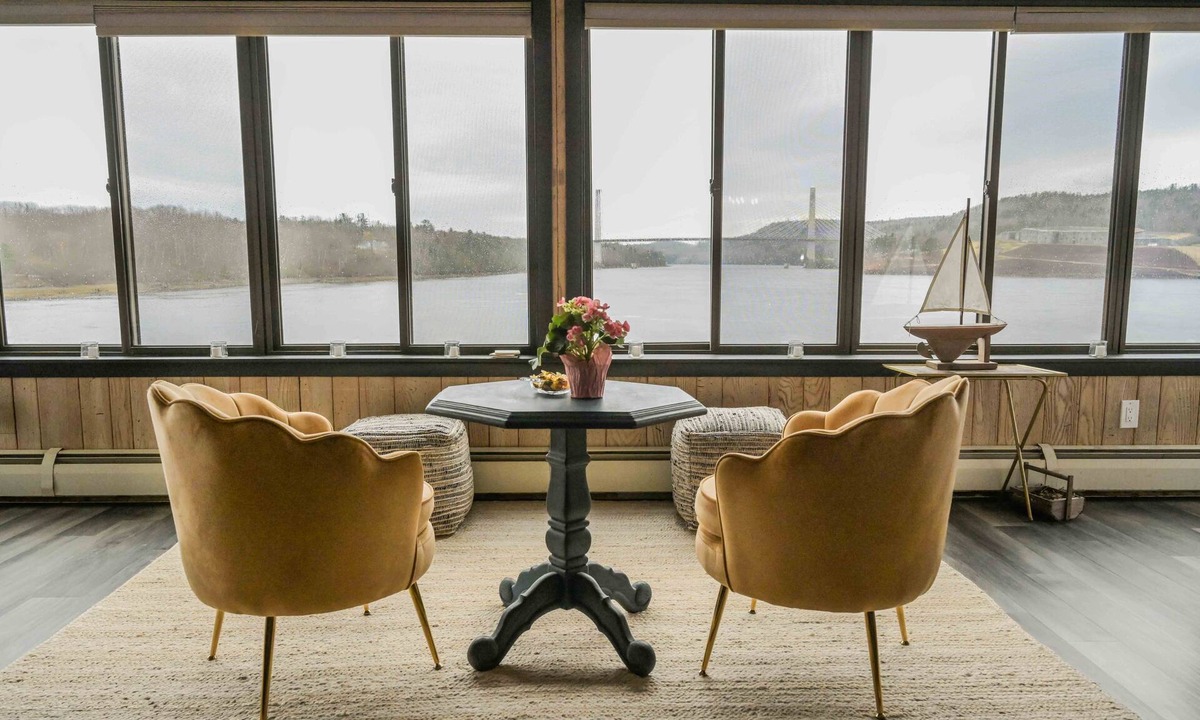 Bucksport Apartment | Bayside vista