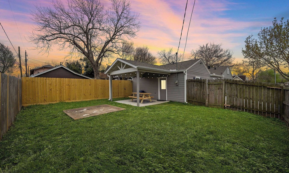 Baytown Apartment | Baytown Stay – Family Studio Near Attractions