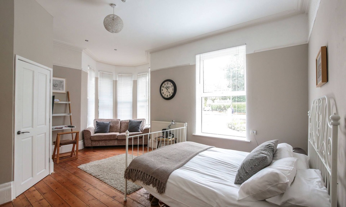 Hoole Bed & Breakfast | Baytree Lodge
