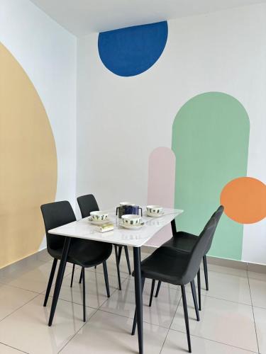 Bukit Jong Apartment | Bayu Temiang - 5pax Pool View