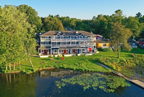 Port Stanton Hotel | Bayview Wildwood Resort, an Ascend Collection Resort