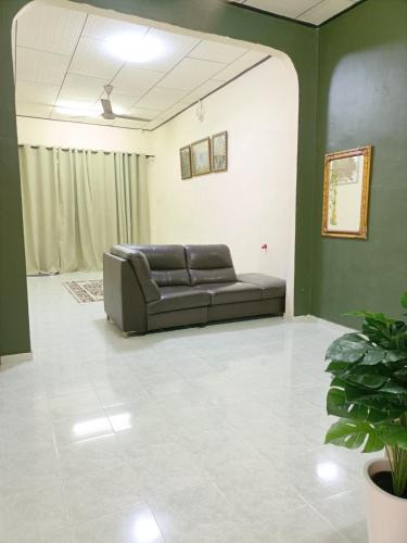 Gong Samak House | Bb Homestay