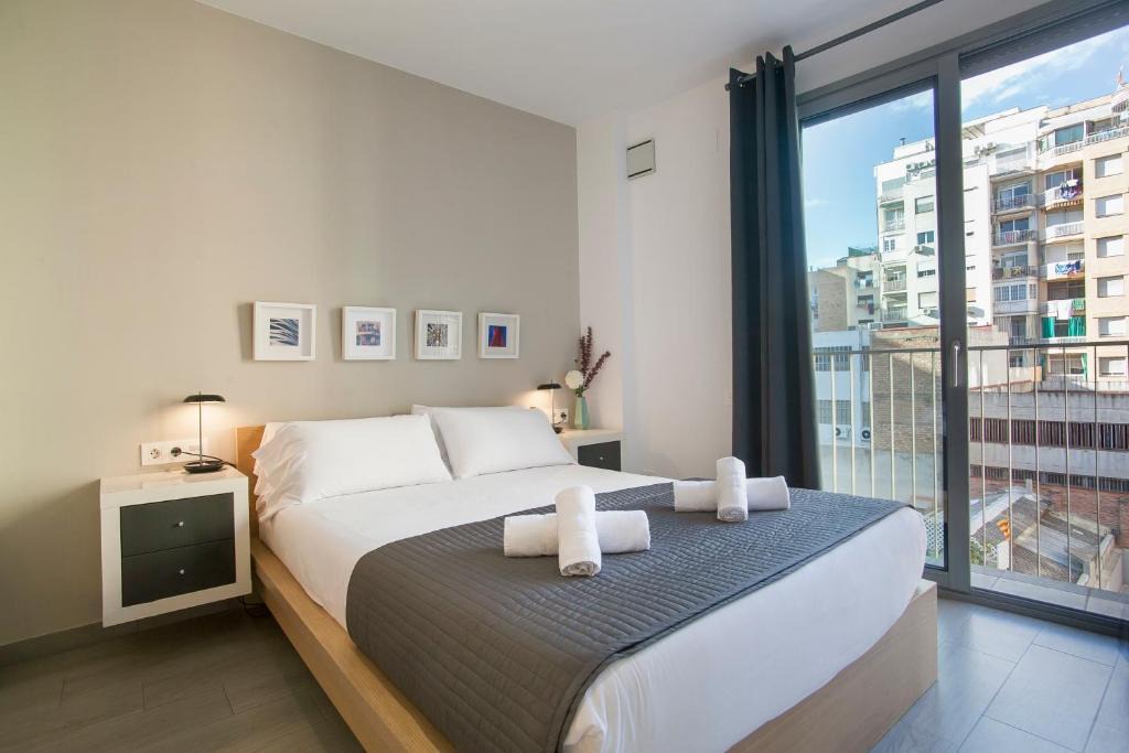 el Camp d'en Grassot i Gracia Nova Apartment | BBarcelona Gaudí Flats