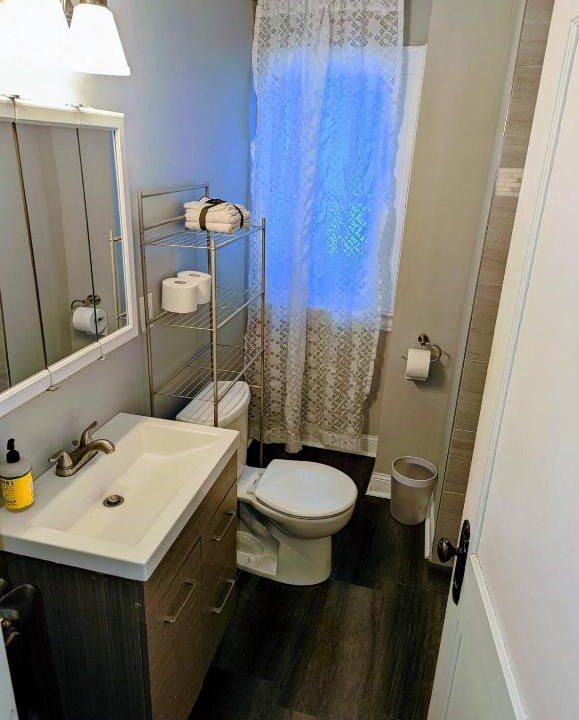 Lakewood Apartment | Beach Ave Short Term Rental