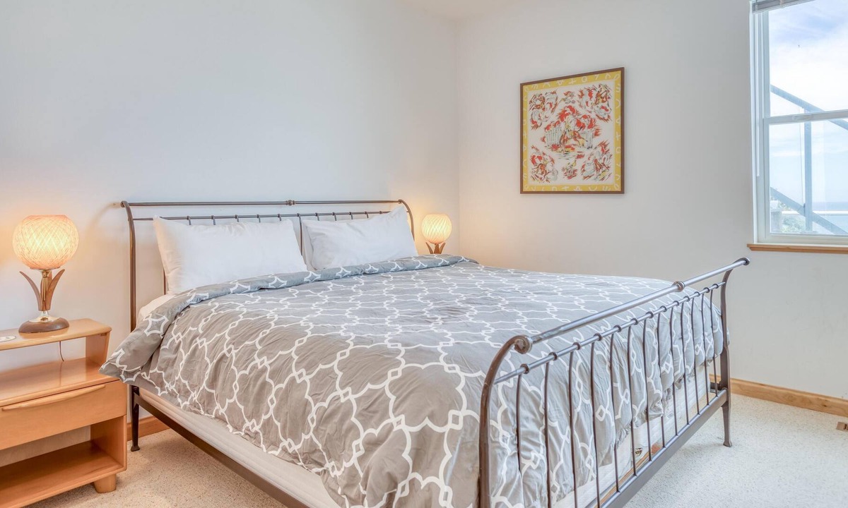 Lincoln City Villa | Beach Baby