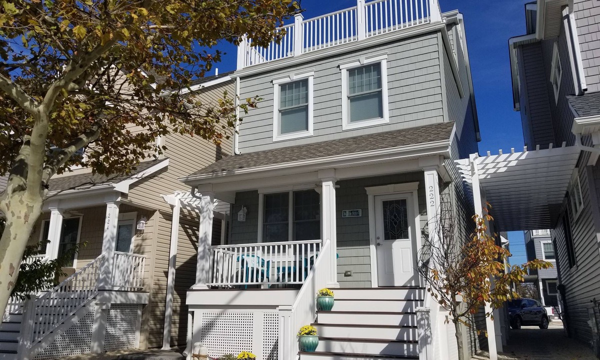 Seaside Heights House | Beach, Boardwalk and Bay just 2 1/2 blocks away!