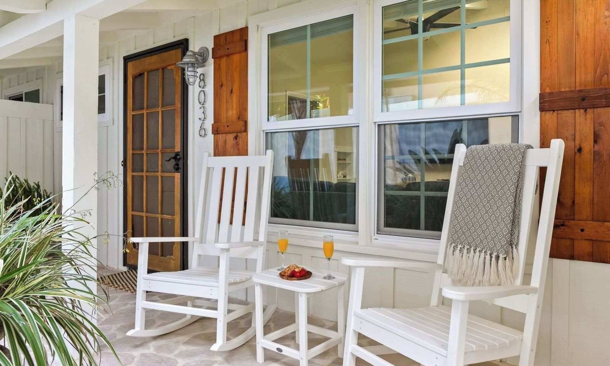 La Jolla Shores Apartment | Beach Bungalow 2 Blocks to Beach