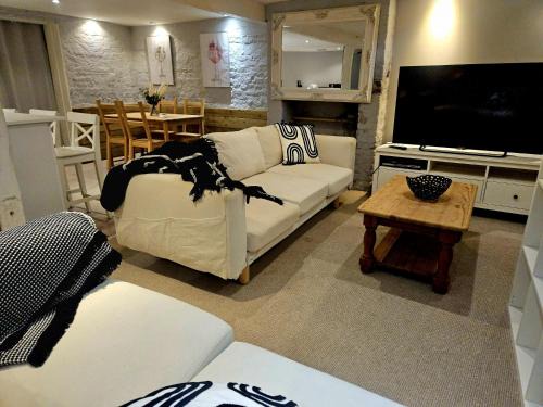 Sandgate House | Beach Bunker