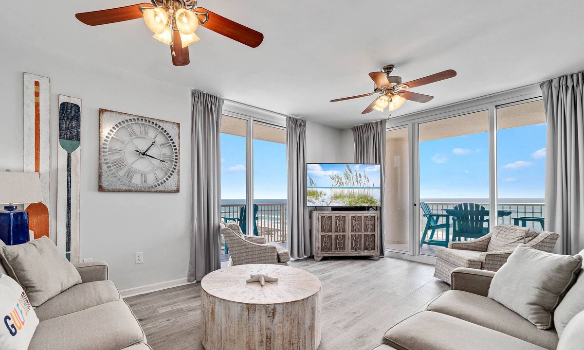 Fort Morgan Condo | Beach Club A-801 | East Corner Unit + Pools & Hot Tub