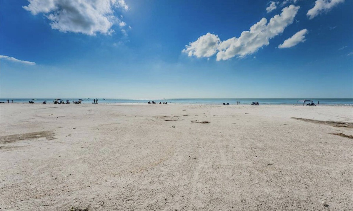 North Redington Beach Condo | Beach Condo Getaway