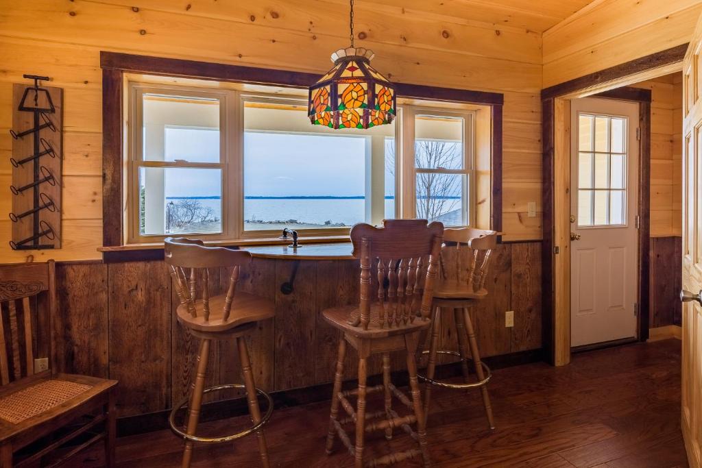 Lincolnville Hotel | Beach Cottage Inn