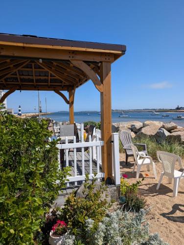 Camp Ellis House | Beach Cottage