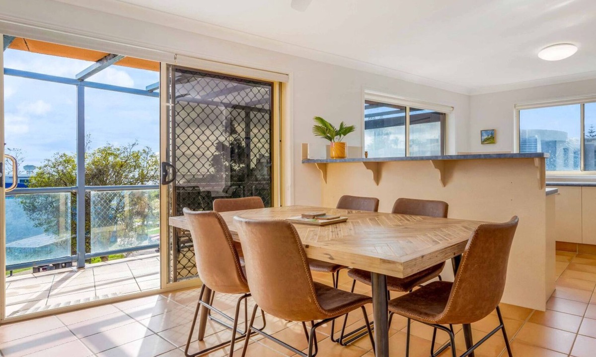 Cabarita Beach Apartment | Beach Daze - Great Location