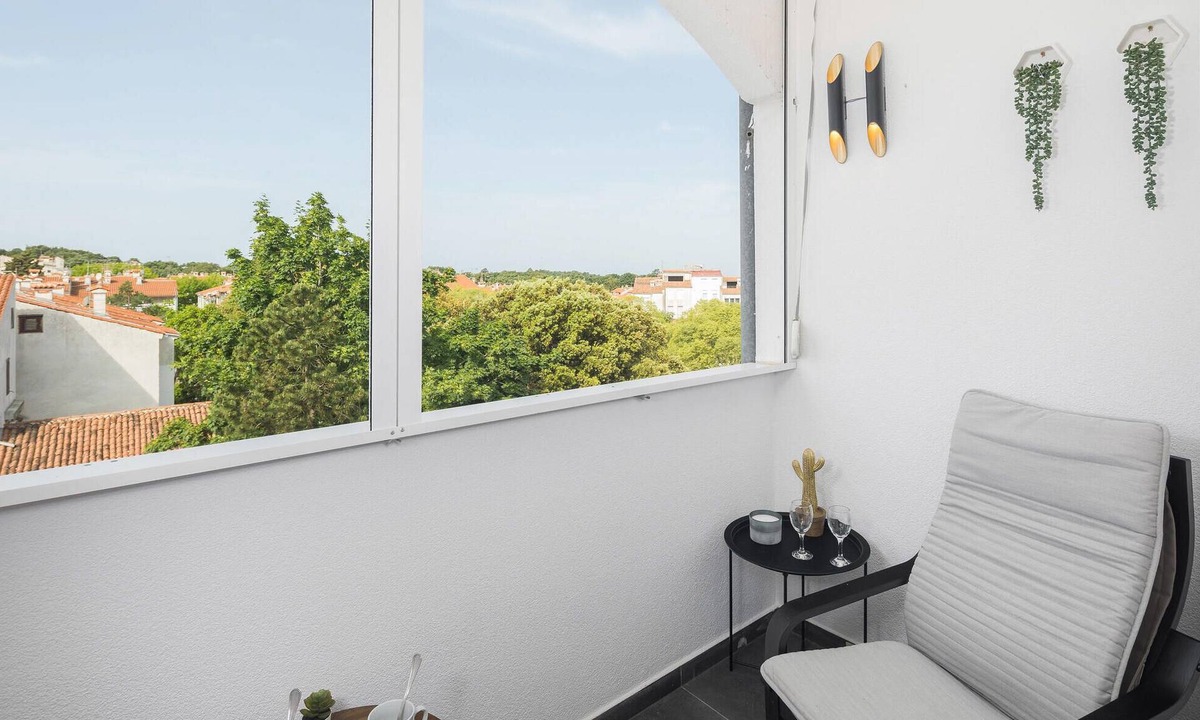 Cervar Porat Apartment | Beach front apartment in Cervar Porat with WiFi