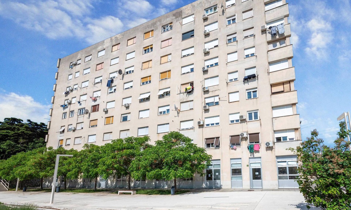 Veruda Apartment | Beach front apartment in Pula with WiFi