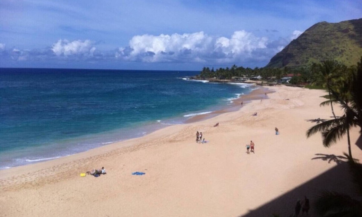 Makaha Apartment | Beach Front Condo - Makaha